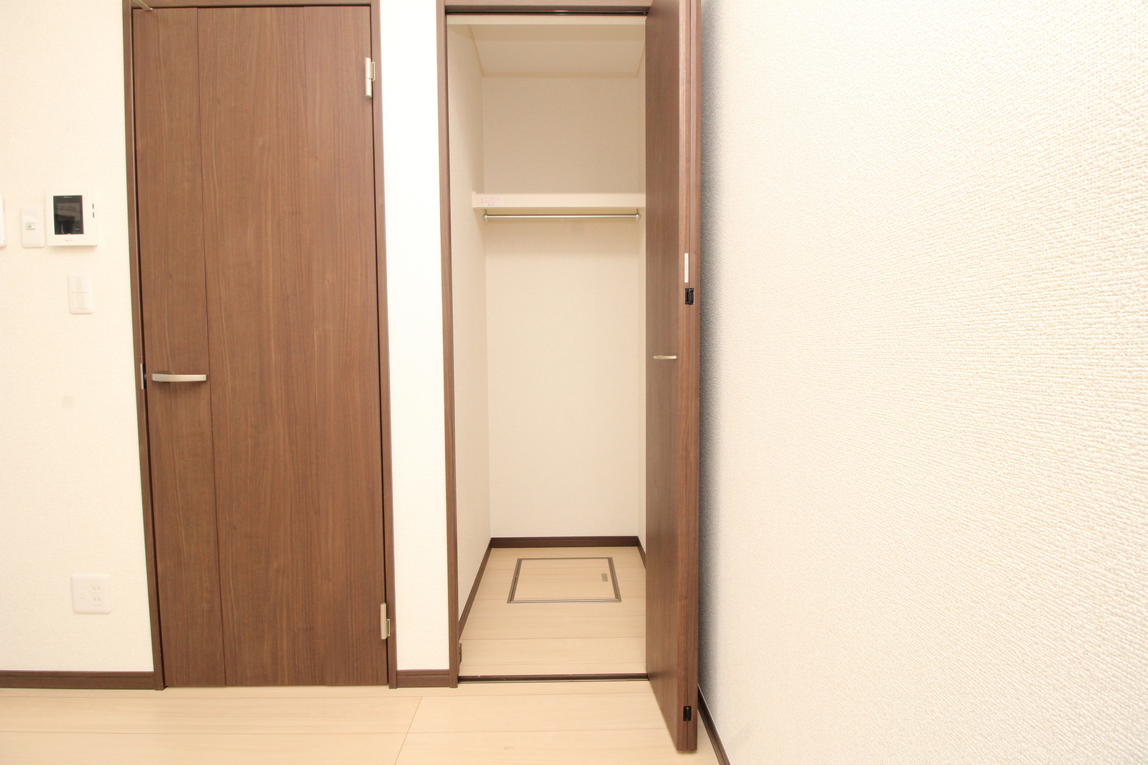 収納　※別部屋のお写真です