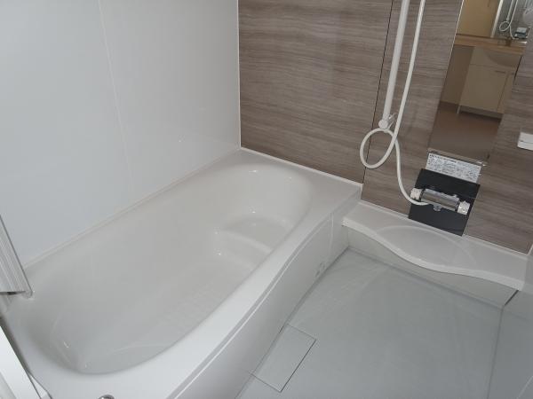 バス・シャワールーム　浴室