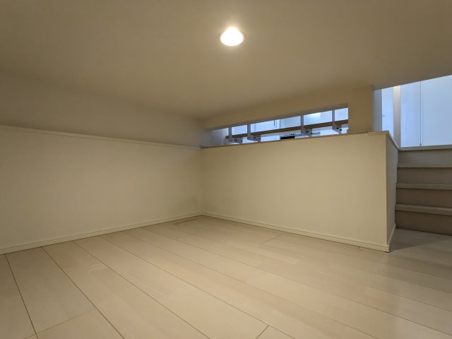 収納　床下収納