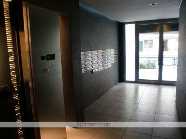 ロビー　ロビー