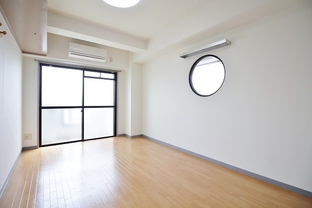 居室・リビング　キッチンスペース