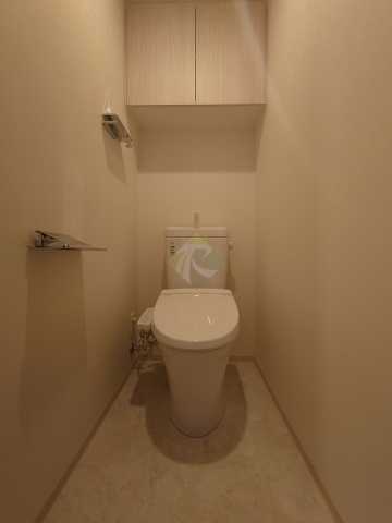 トイレ　フレシア中目黒