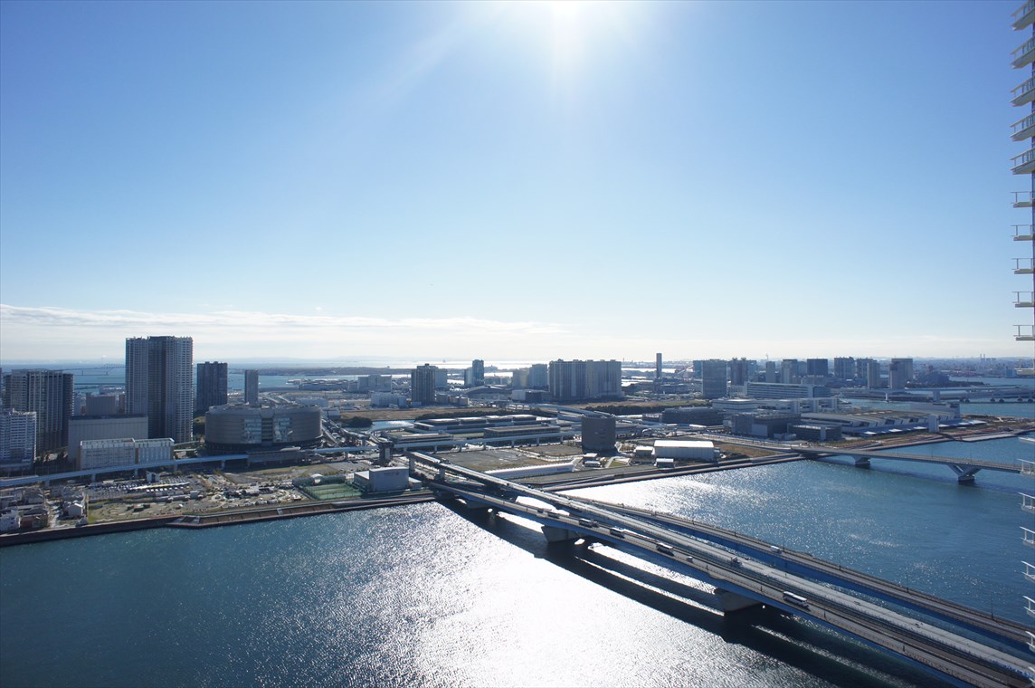 眺望　38階南西側の角住戸・陽当り良好！