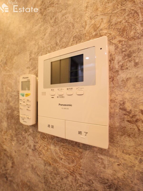 セキュリティ　モニター付きインターホン