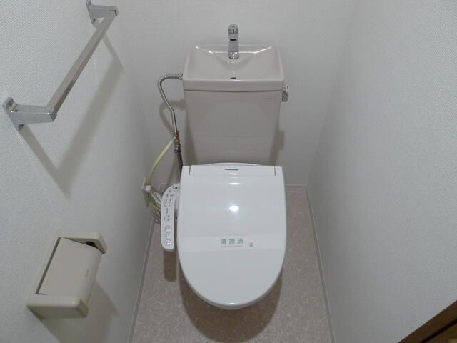 トイレ　トイレ