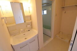 洗面設備　※他部屋参考写真外観