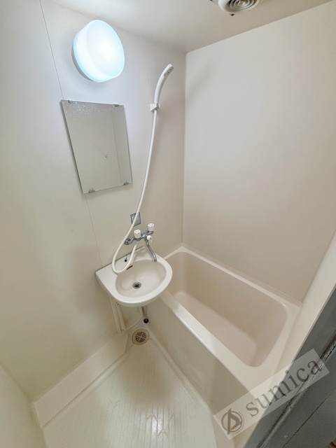 バス・シャワールーム　セパレートタイプでゆったりバスライフ♪♪