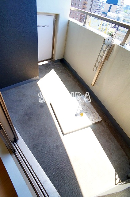 バルコニー　便利で嬉しいバルコニー付きです♪