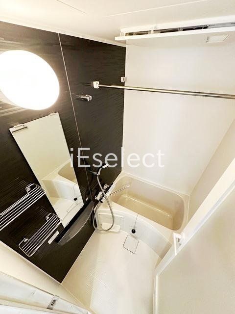 バス・シャワールーム　1日の疲れを洗い流すバスルーム