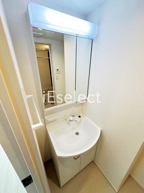 洗面設備　忙しい朝に便利なシャンプードレッサー♪