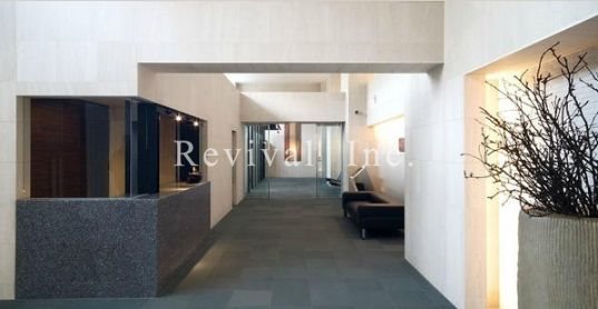 ロビー　コンシェルジュサービスございます