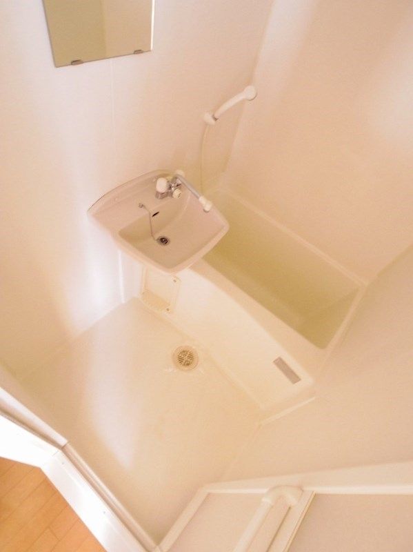 バス・シャワールーム　同仕様写真