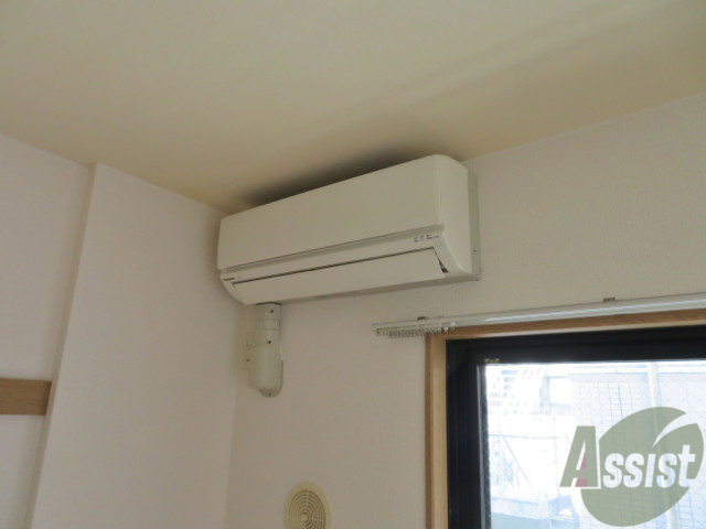 その他設備　エアコンがあれば暑い日が続いても快適に過ごせますね。