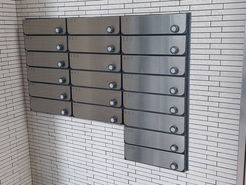 エントランス　メールBOX