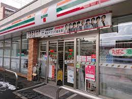 コンビニ　セブンイレブン札幌北2条東8丁目店（コンビニ）まで298m