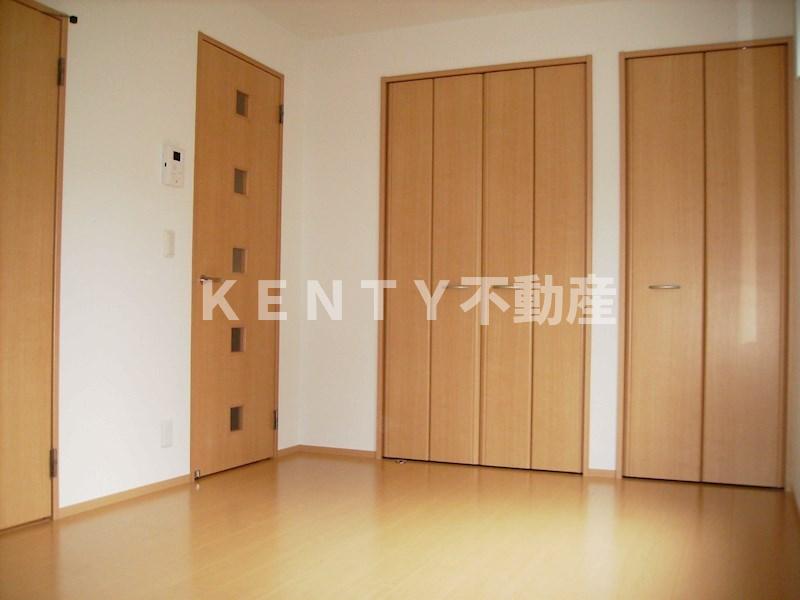 その他部屋・スペース　使い勝手のいい寝室です