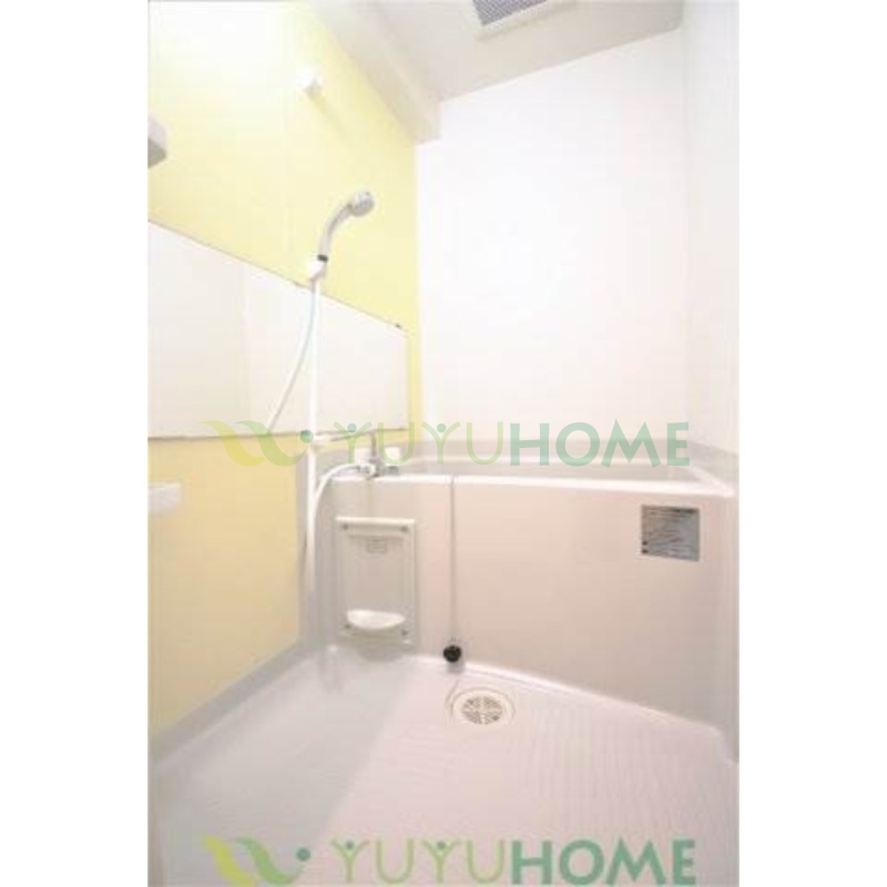 バス・シャワールーム　※間取り・設備等に相違がある場合は、現状優先※