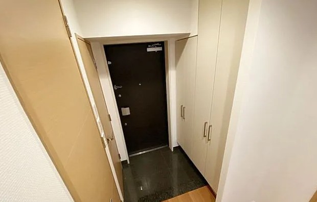 玄関　プロスペクト・グラーサ広尾