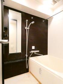 バス・シャワールーム　風呂