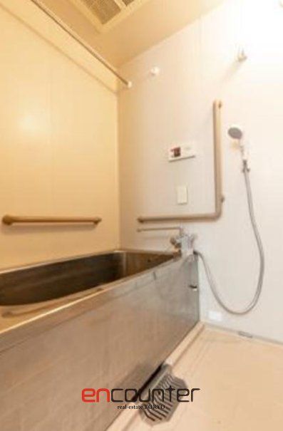 バス・シャワールーム　バス