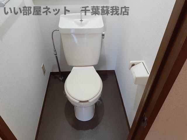 トイレ　トイレもきれいです