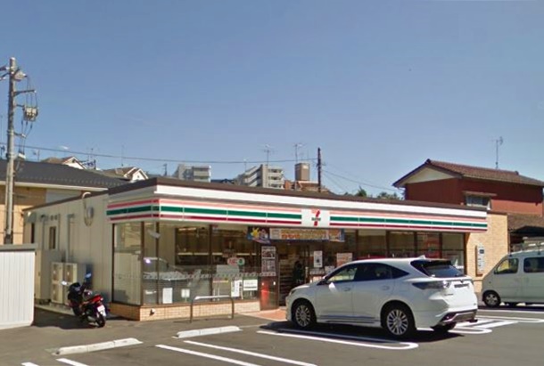 コンビニ　セブン-イレブン 横浜さちが丘南店（コンビニ）まで93m