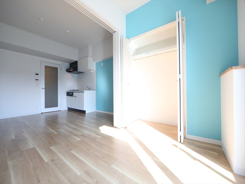 その他部屋・スペース　洋室4.2帖　クローゼット付（収納充実してます）