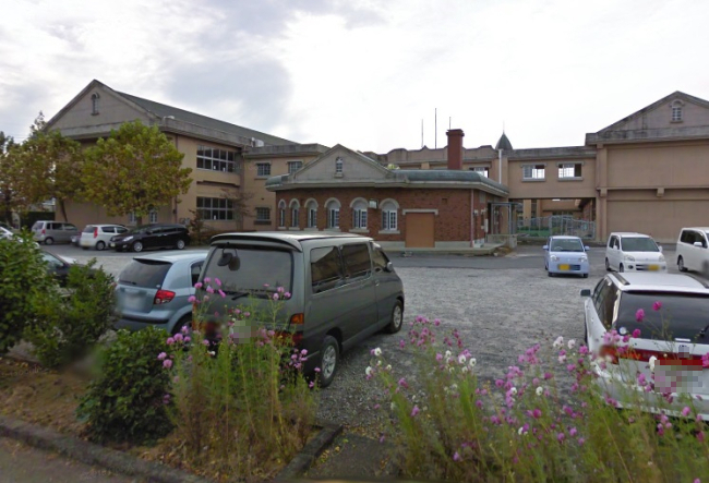 小学校　諫早市立諫早小学校（小学校）まで624m