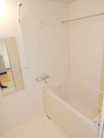 バス・シャワールーム　浴室乾燥機能付バス