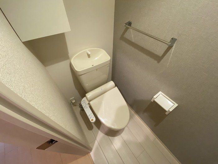 トイレ　トイレ