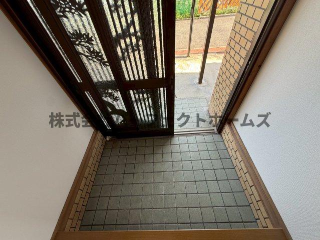 玄関　シンプルで使いやすい玄関です