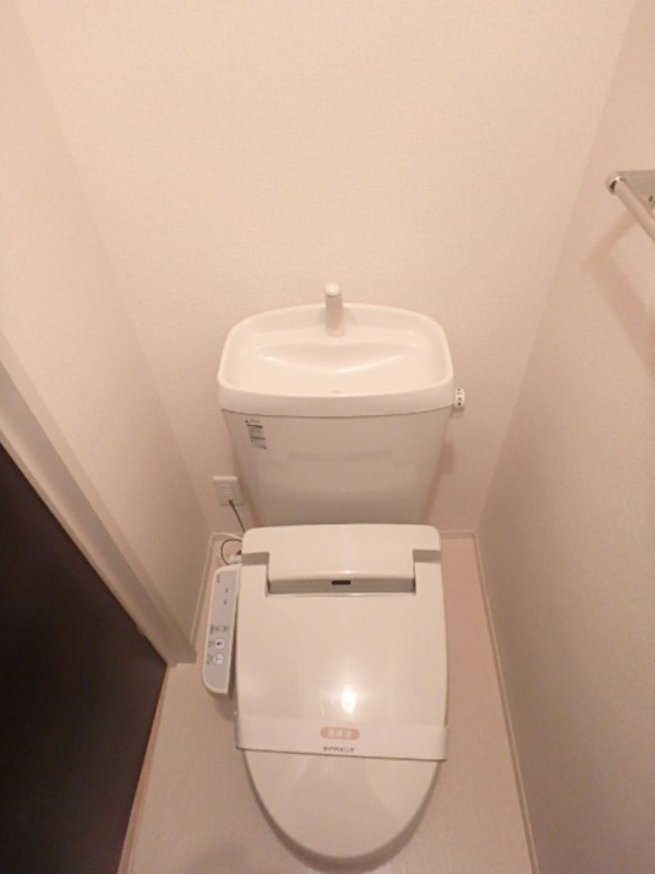 トイレ　図面と現状に相違がある場合には現状を優先