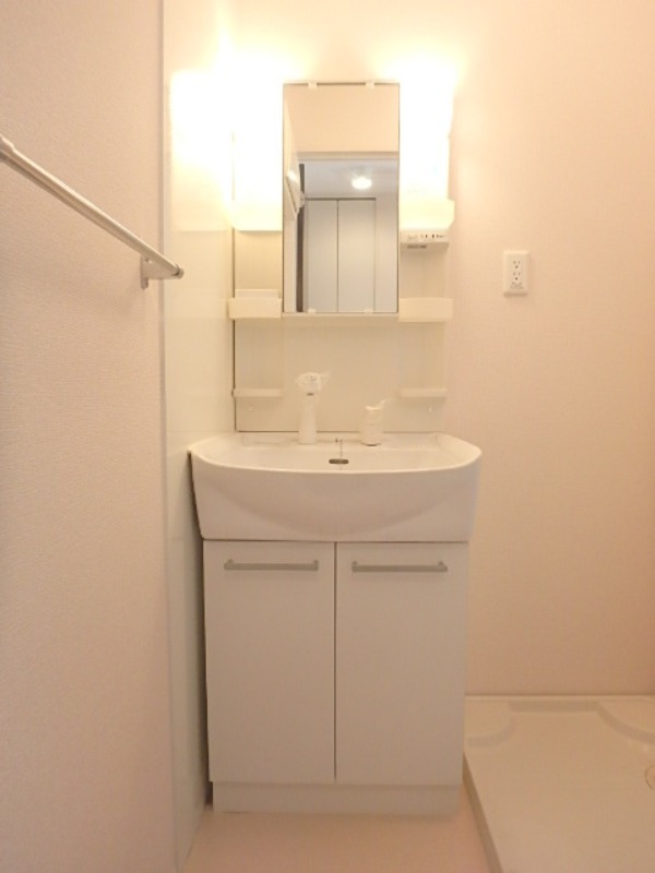 洗面設備　図面と現状に相違がある場合には現状を優先