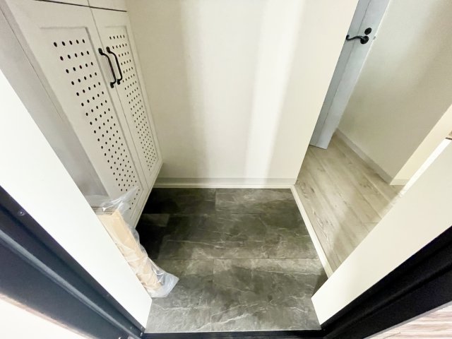 玄関　現況優先