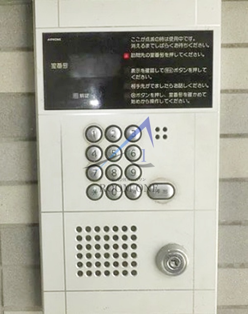 セキュリティ　オートロックです。