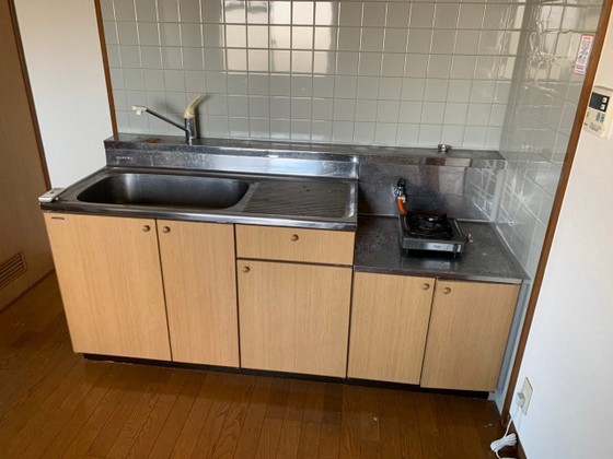 キッチン　※別部屋の写真です