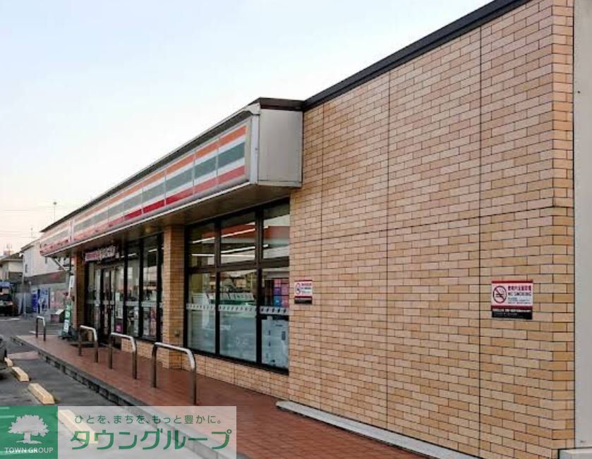 コンビニ　セブンイレブン鴻巣下忍SS店（コンビニ）まで410m