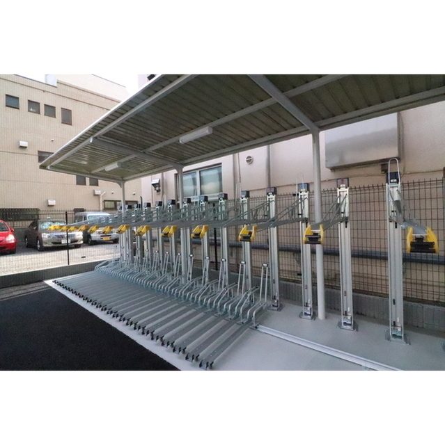 駐車場　駐輪場