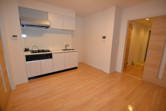 居室・リビング　写真は同マンションの別のお部屋のものです