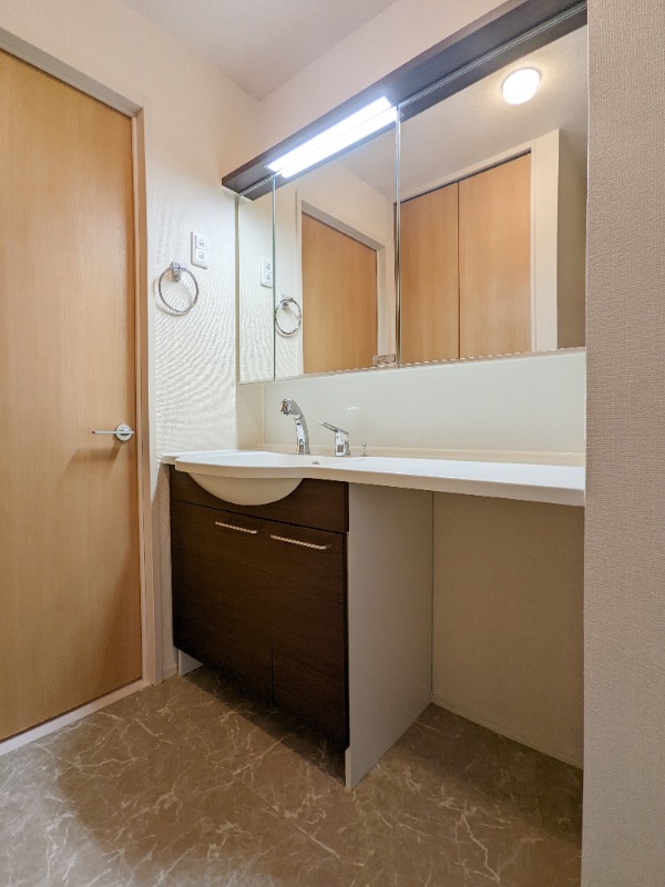 洗面設備　図面と現状に相違がある場合には現状を優先