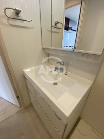 洗面設備　プレジオ弁天町EURO（プレジオ弁天町ユーロ）　洗面台