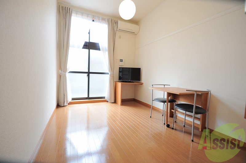 居室・リビング　配置反転　※現況優先