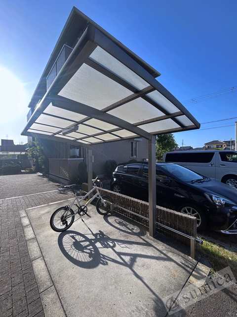 その他共有部分　屋根付き駐輪場が嬉しいです♪♪