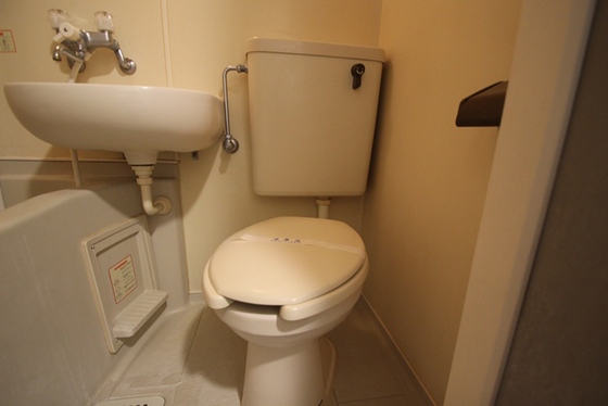 トイレ　※別部屋の写真です