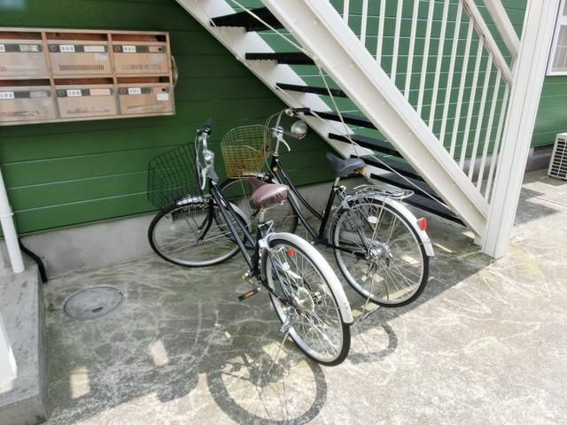 エントランス　★自転車も置くことができます★