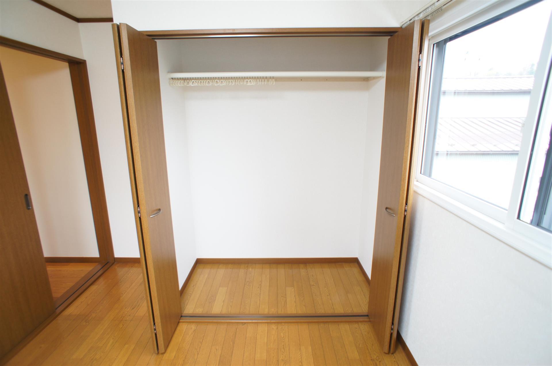 収納　クローゼット