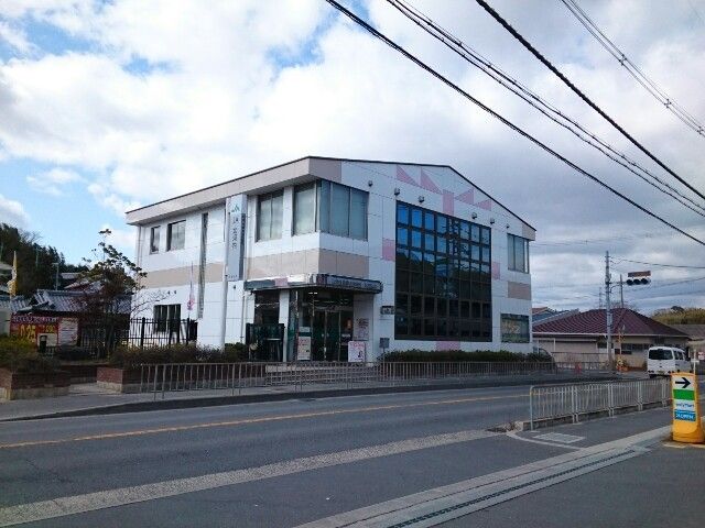 銀行　ＪＡ北河内様（銀行）まで500m