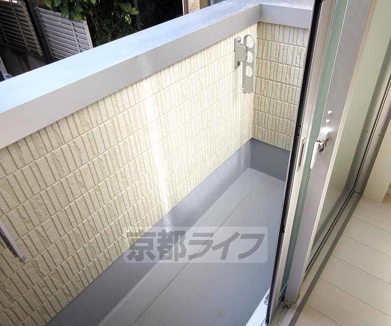 バルコニー　洗濯物も干せます
