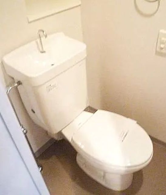 トイレ　参考写真