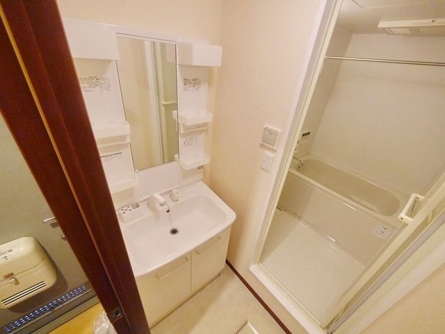 洗面設備　★お部屋探しは株式会社タウンハウジング東京まで★